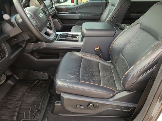 Certified 2025 Ford F350 Lariat w/ Lariat Ultimate Package AWD/4WD image 22
