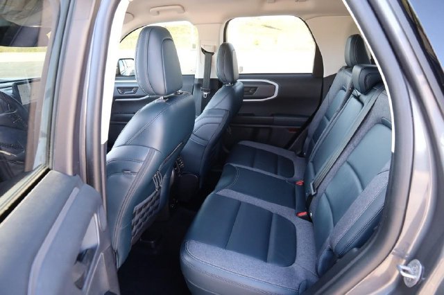 Certified 2023 Ford Bronco Sport Outer Banks w/ Tech Package AWD/4WD image 9