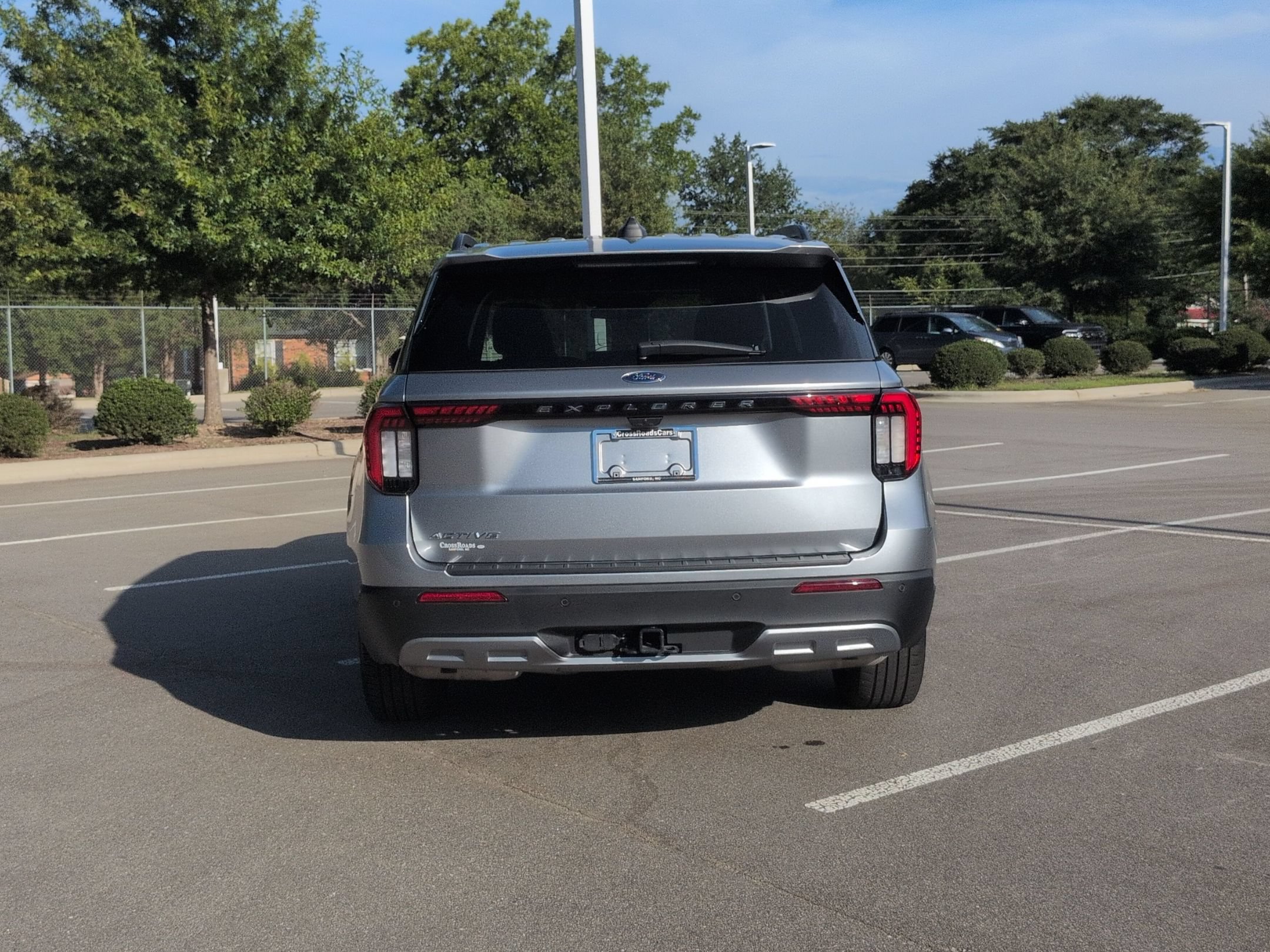 Certified 2025 Ford Explorer Active w/ Active Comfort Package RWD image 5
