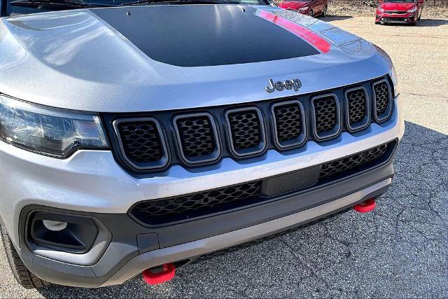 Used 2023 Jeep Compass Trailhawk AWD/4WD image 27