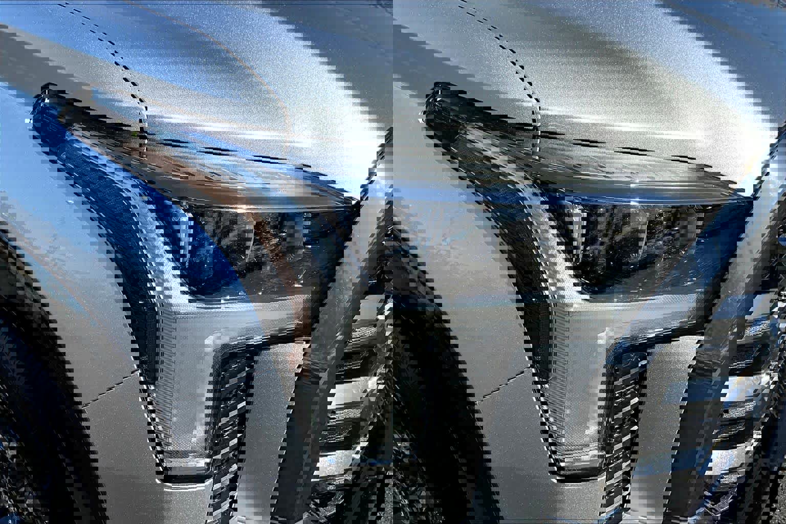 Used 2025 Toyota Tundra Platinum image 27