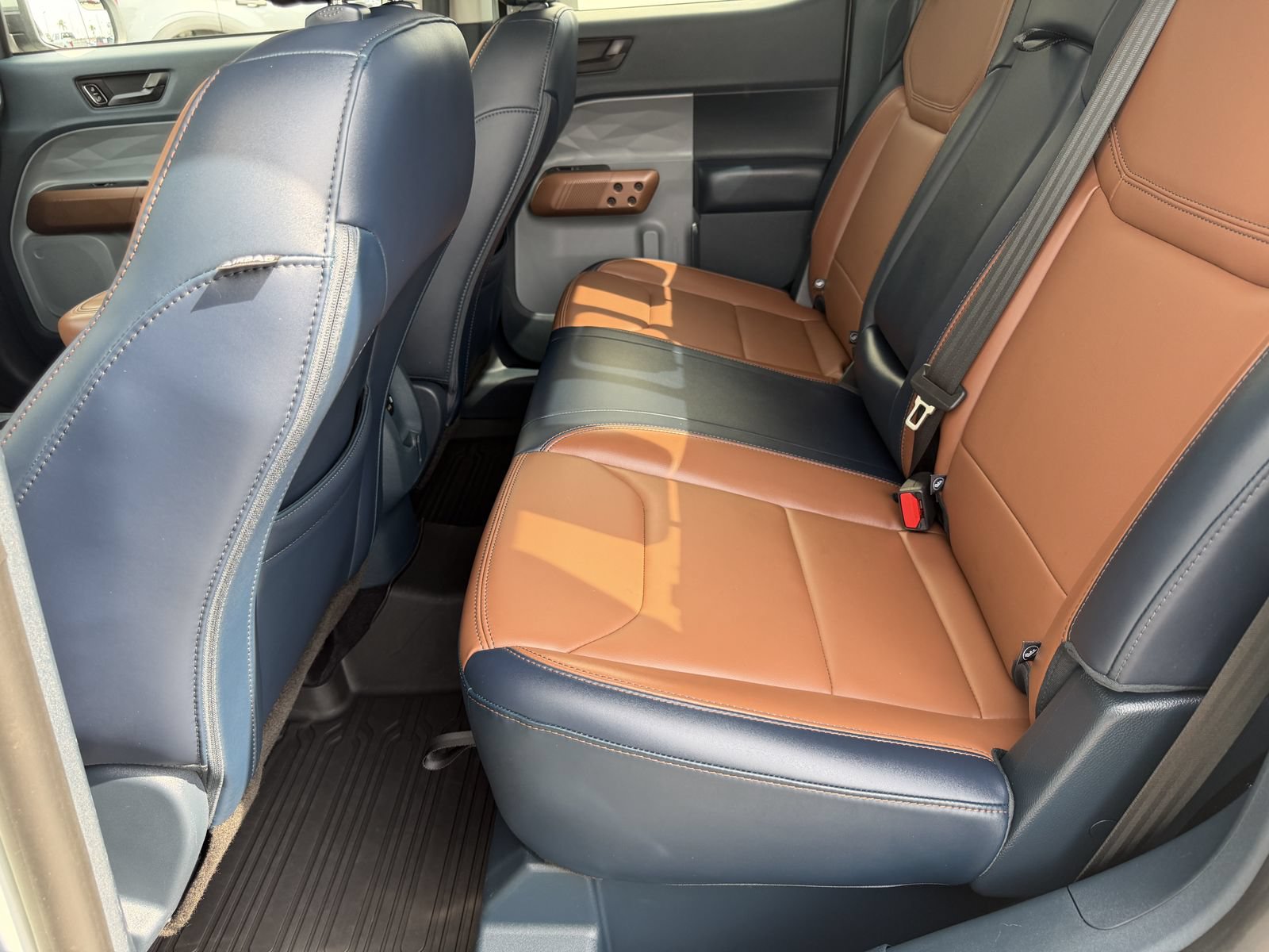 Certified 2022 Ford Maverick Lariat FWD image 24