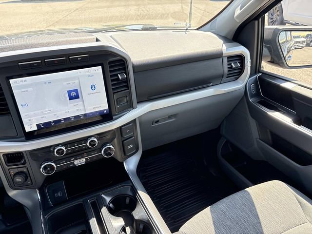 Certified 2022 Ford F150 XLT w/ Equipment Group 302A High image 15