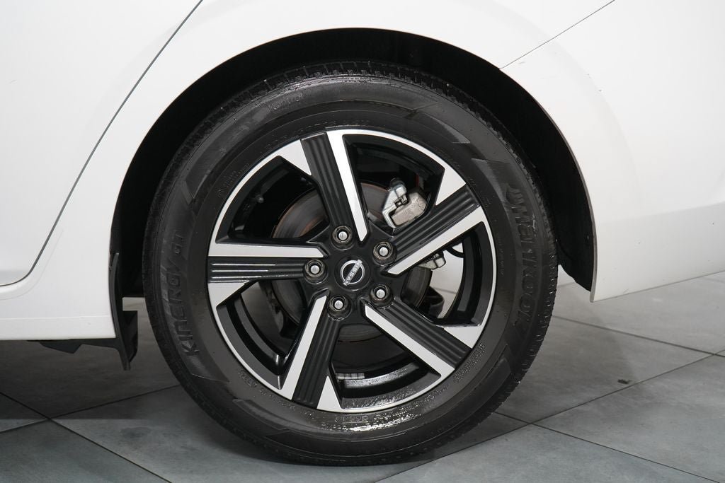 Used 2024 Nissan Sentra SV FWD image 31