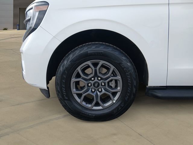 Certified 2025 Ford Expedition Max Active image 14