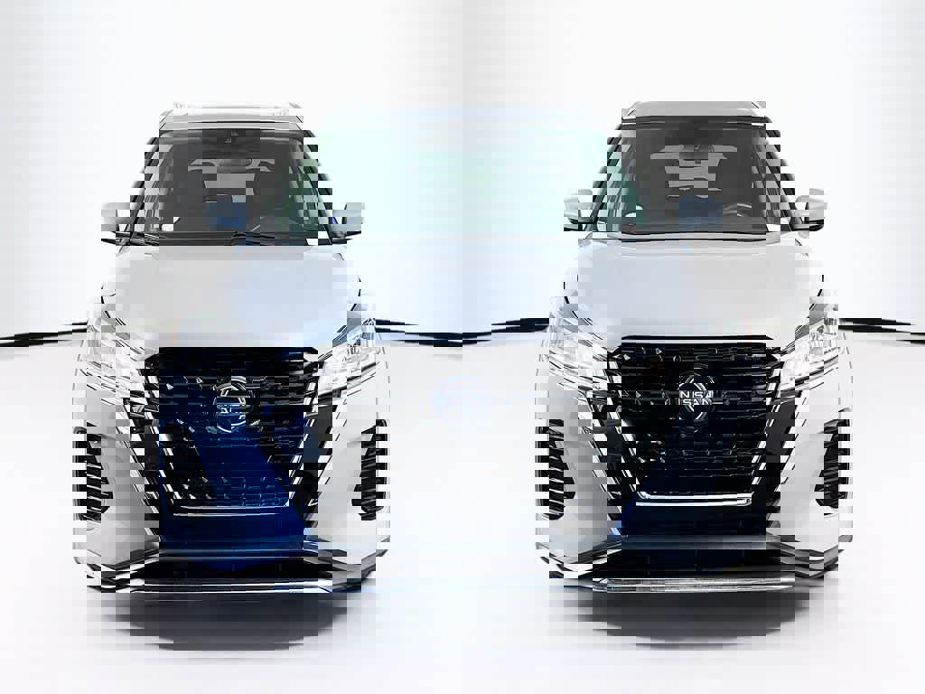 Used 2023 Nissan Kicks SV image 8