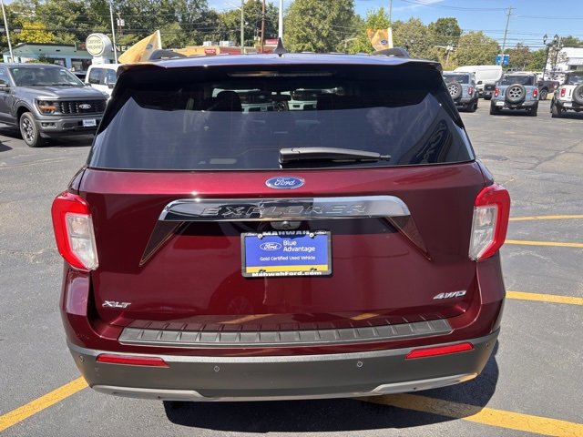Certified 2022 Ford Explorer XLT w/ Equipment Group 202A image 5