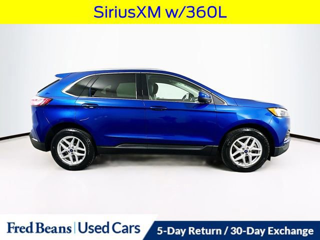 Certified 2022 Ford Edge SEL w/ Convenience Package AWD/4WD image 3