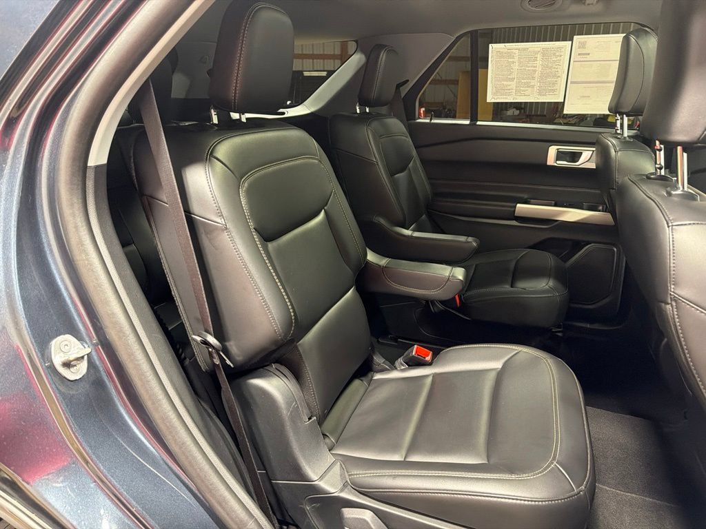 Certified 2023 Ford Explorer XLT w/ Equipment Group 202A AWD/4WD image 43