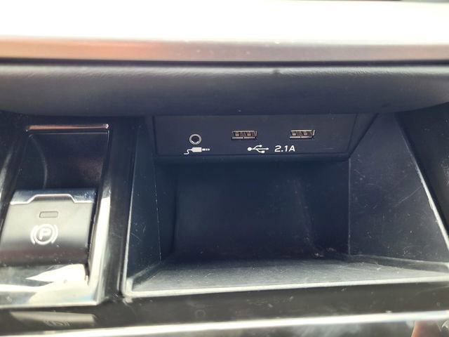 Used 2020 Subaru Outback Premium AWD/4WD image 17