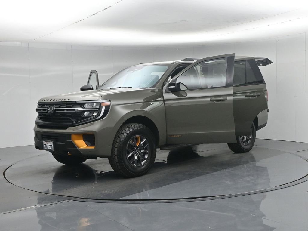 Certified 2025 Ford Expedition Tremor AWD/4WD image 36