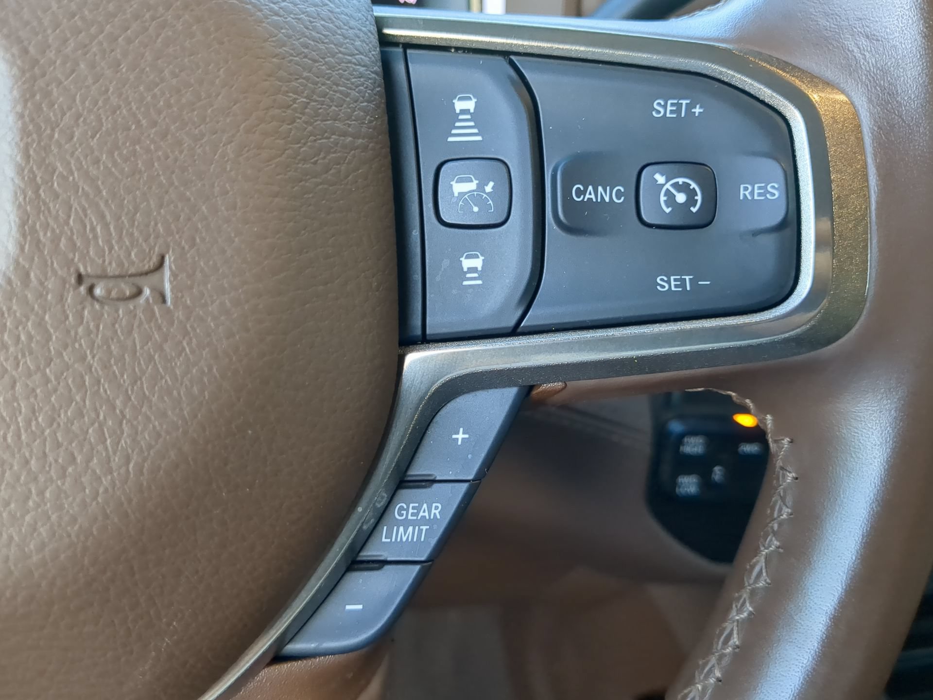 Used 2024 RAM 2500 Longhorn AWD/4WD image 68