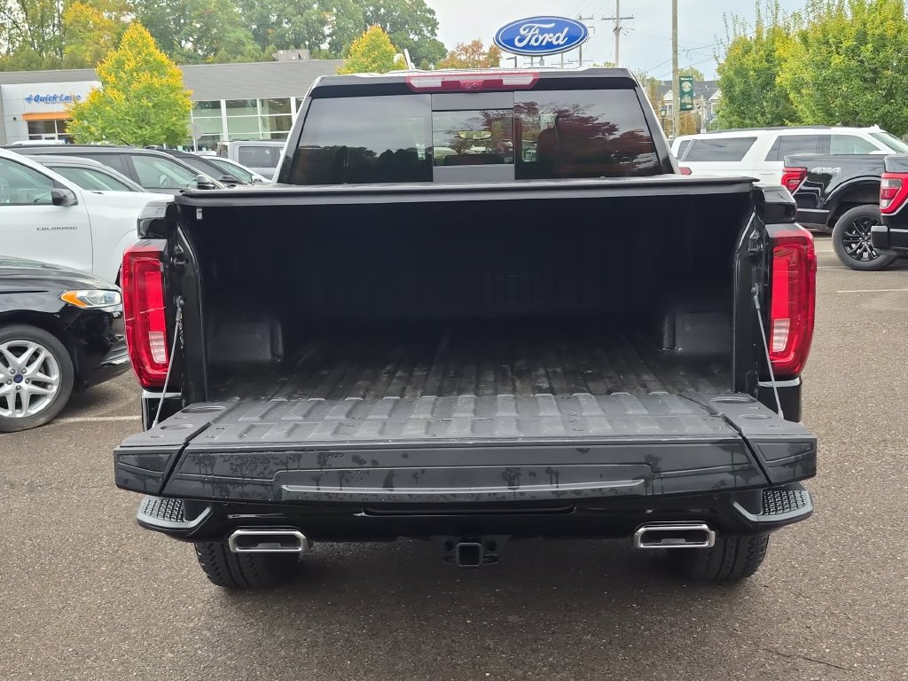 Used 2026 GMC Sierra 1500 AT4 w/ AT4 Premium Package AWD/4WD image 39