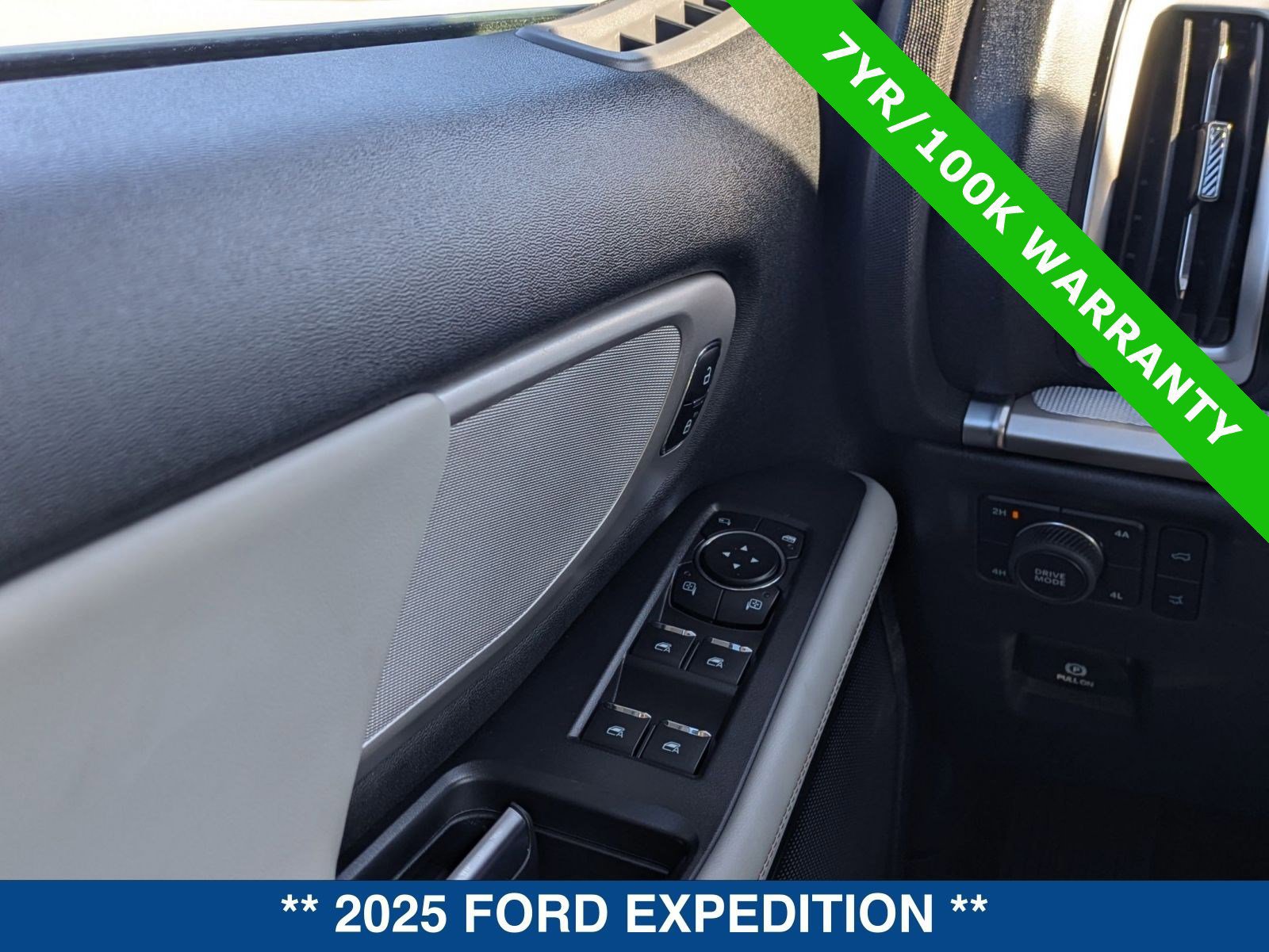 Certified 2025 Ford Expedition Active image 28