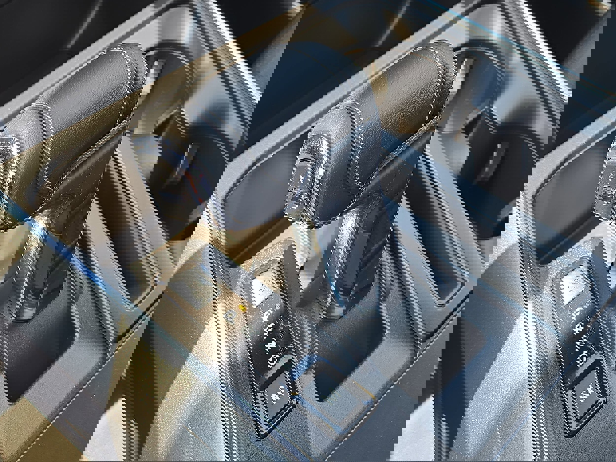 Certified 2022 Ford F150 XLT w/ Equipment Group 302A High image 35