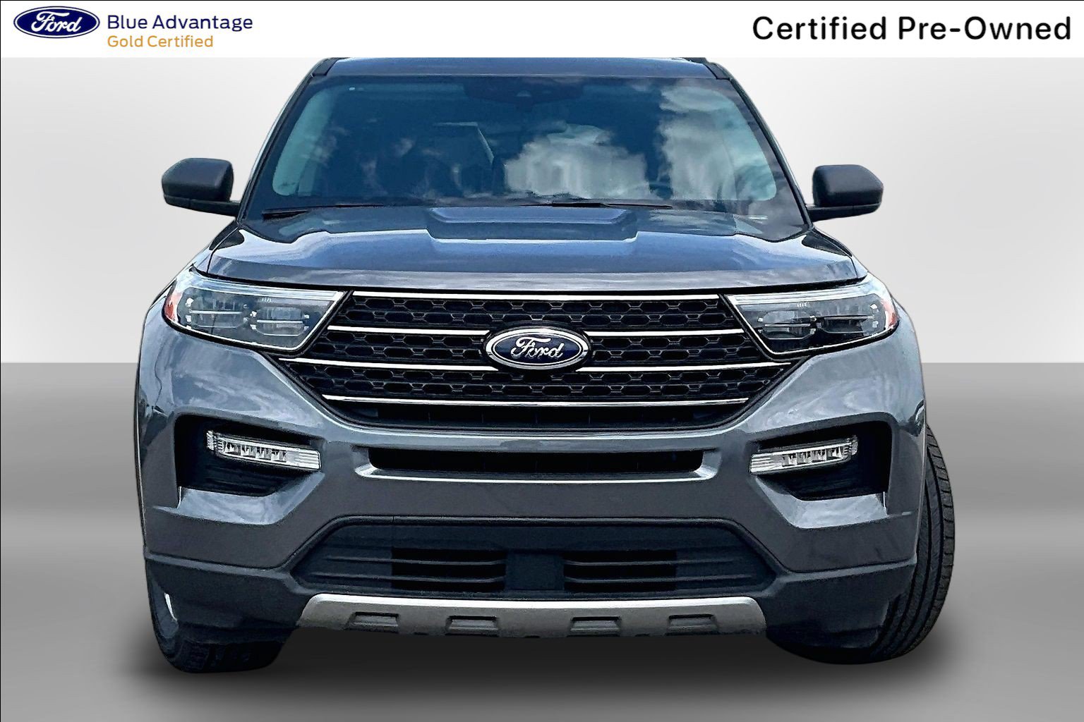 Certified 2023 Ford Explorer XLT w/ Equipment Group 202A AWD/4WD image 3