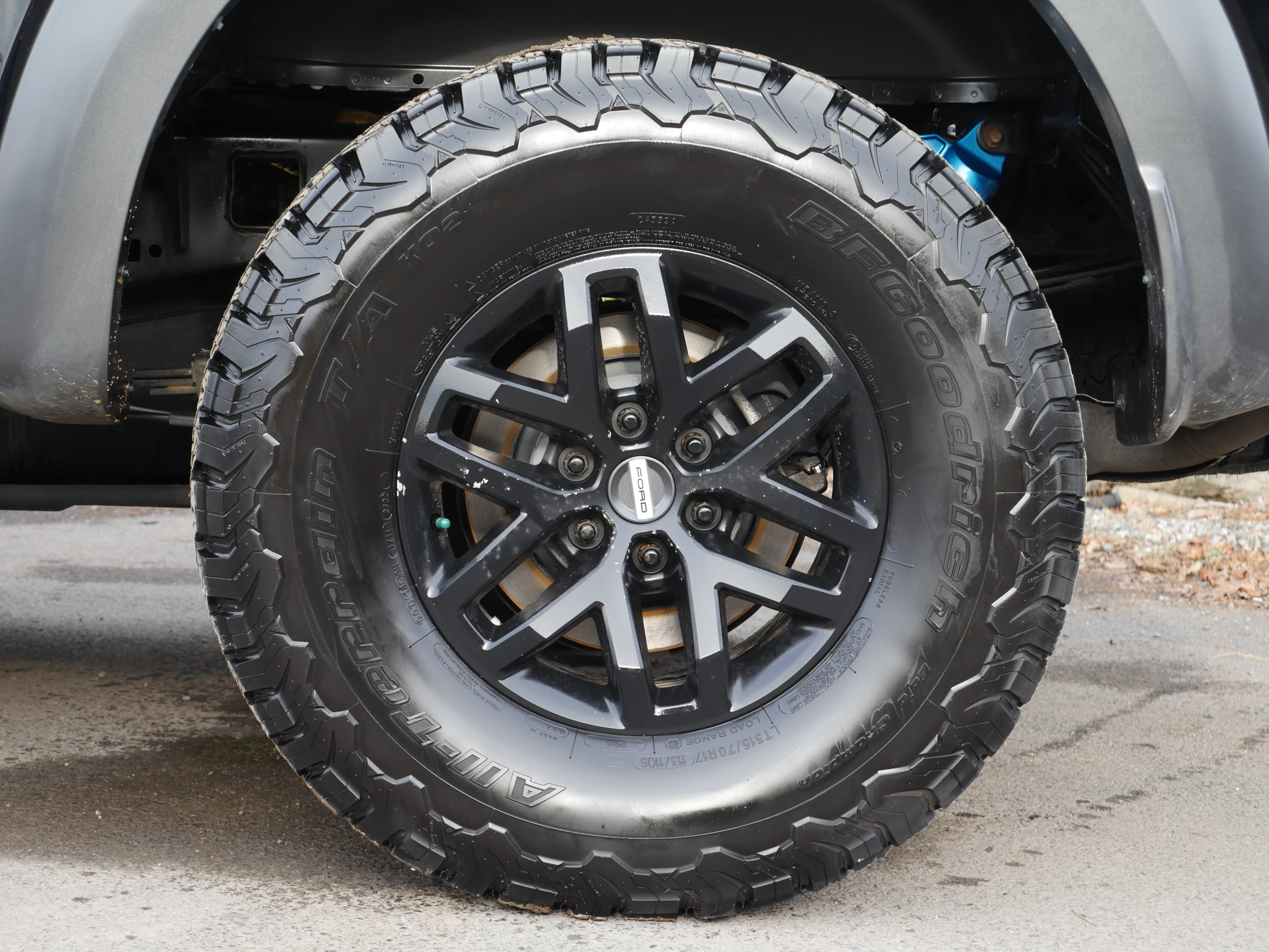 Certified 2017 Ford F150 Raptor w/ Equipment Group 802A Luxury image 20