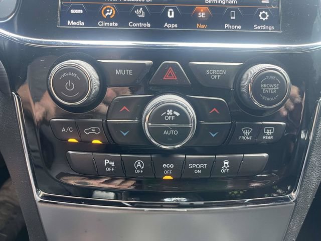 Used 2022 Jeep Grand Cherokee Laredo X RWD image 33