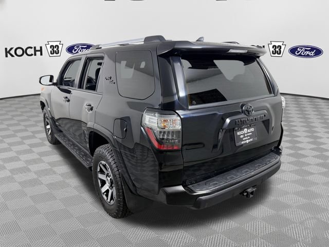Used 2017 Toyota 4Runner TRD Off-Road AWD/4WD image 6