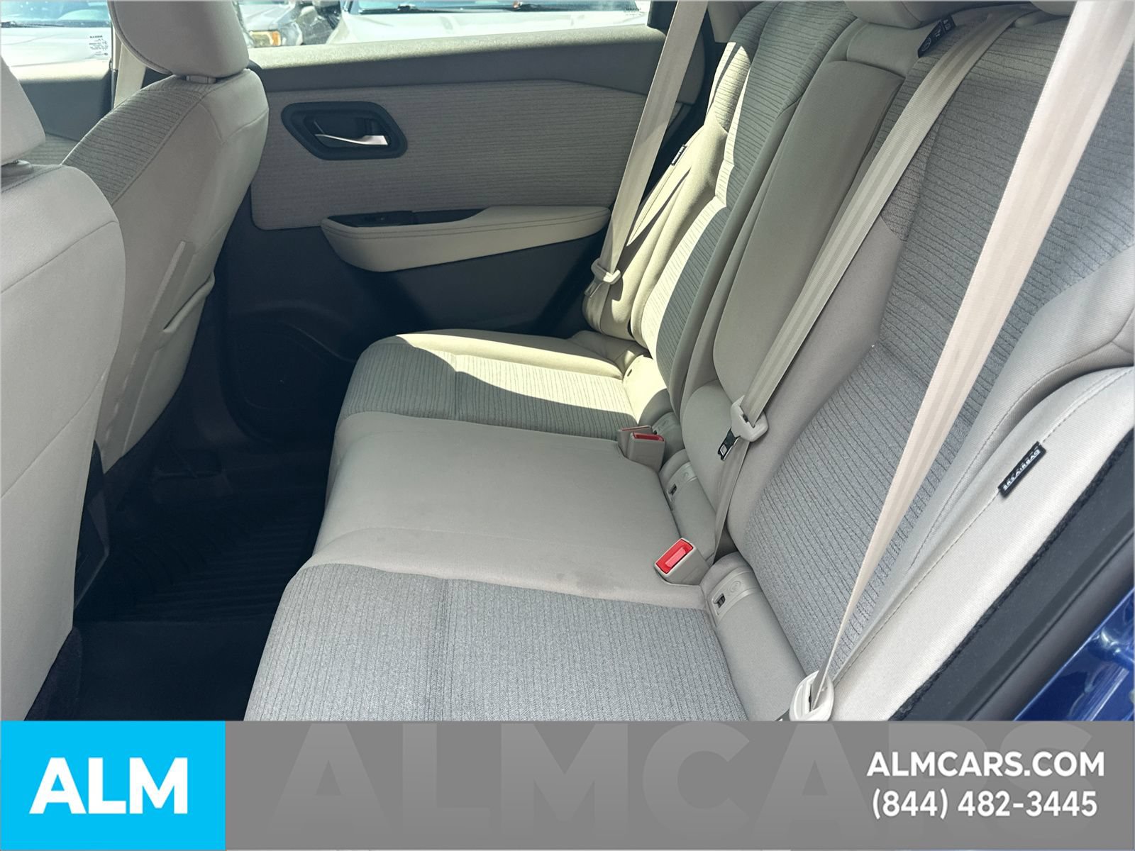 Used 2023 Nissan Rogue SV FWD image 23