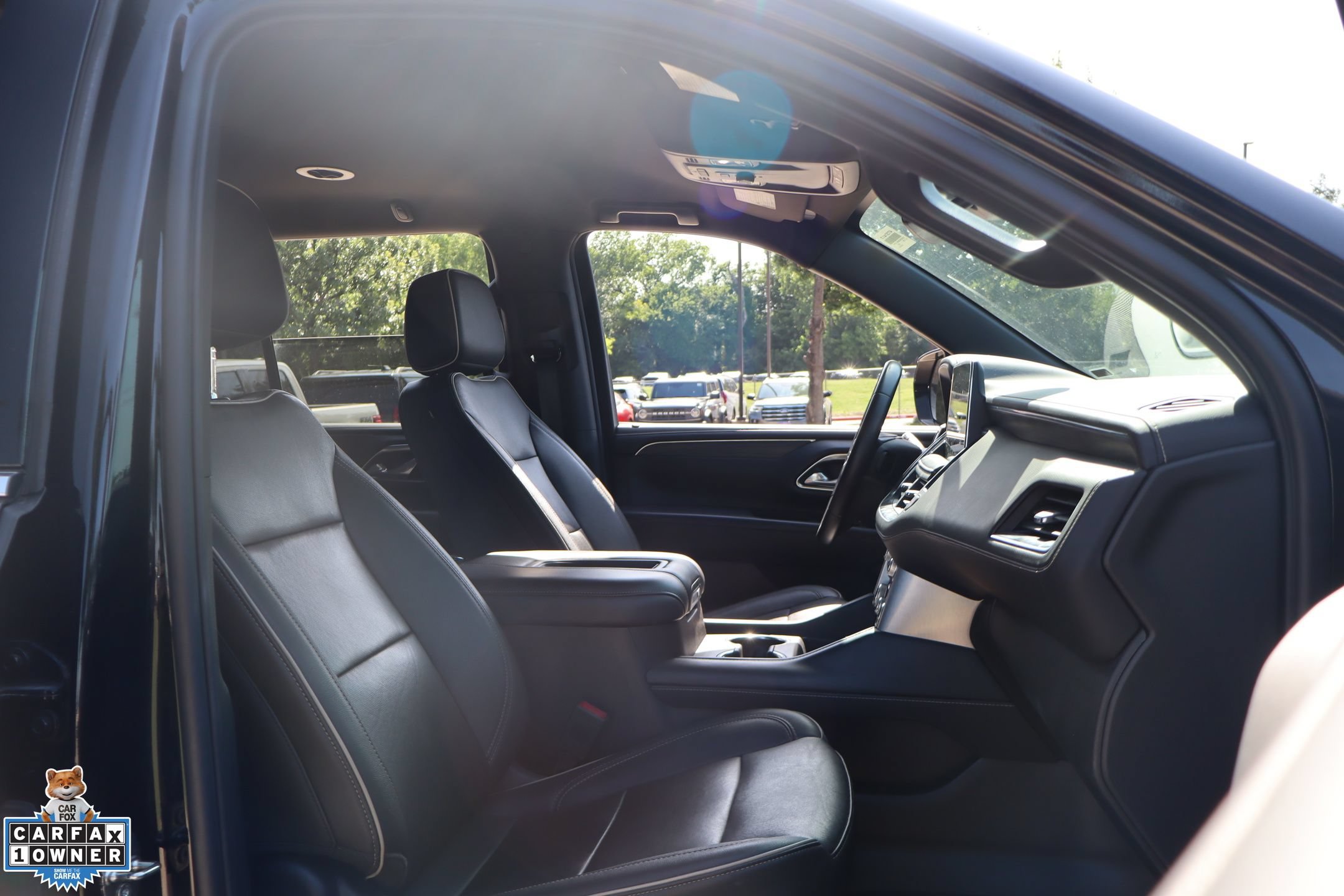 Used 2024 GMC Yukon SLT RWD image 30