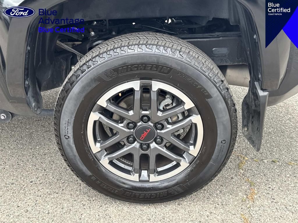 Used 2024 Toyota Tacoma TRD Sport w/ TRD Sport Upgrade Package AWD/4WD image 7