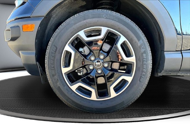 Certified 2023 Ford Bronco Sport Outer Banks w/ Tech Package AWD/4WD image 33