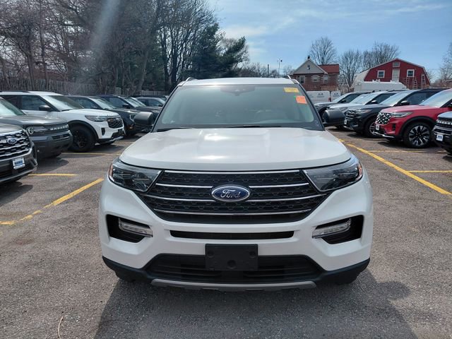 Certified 2023 Ford Explorer XLT w/ Equipment Group 202A image 8