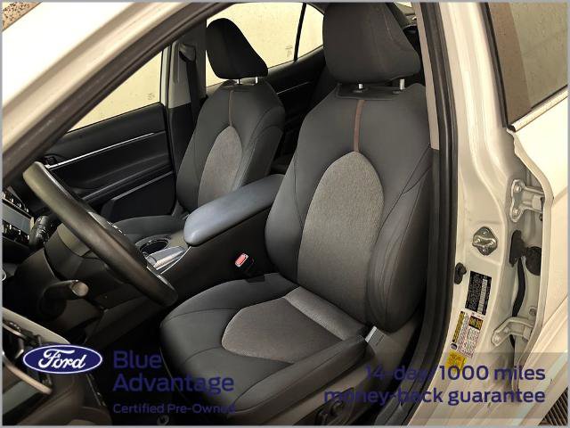 Used 2020 Toyota Camry LE FWD image 14