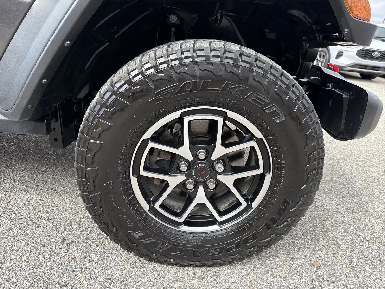 Used 2024 Jeep Gladiator Rubicon w/ Technology Group image 17