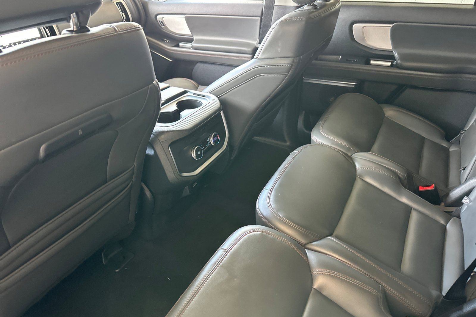 Certified 2025 Ford Expedition Max Active AWD/4WD image 12