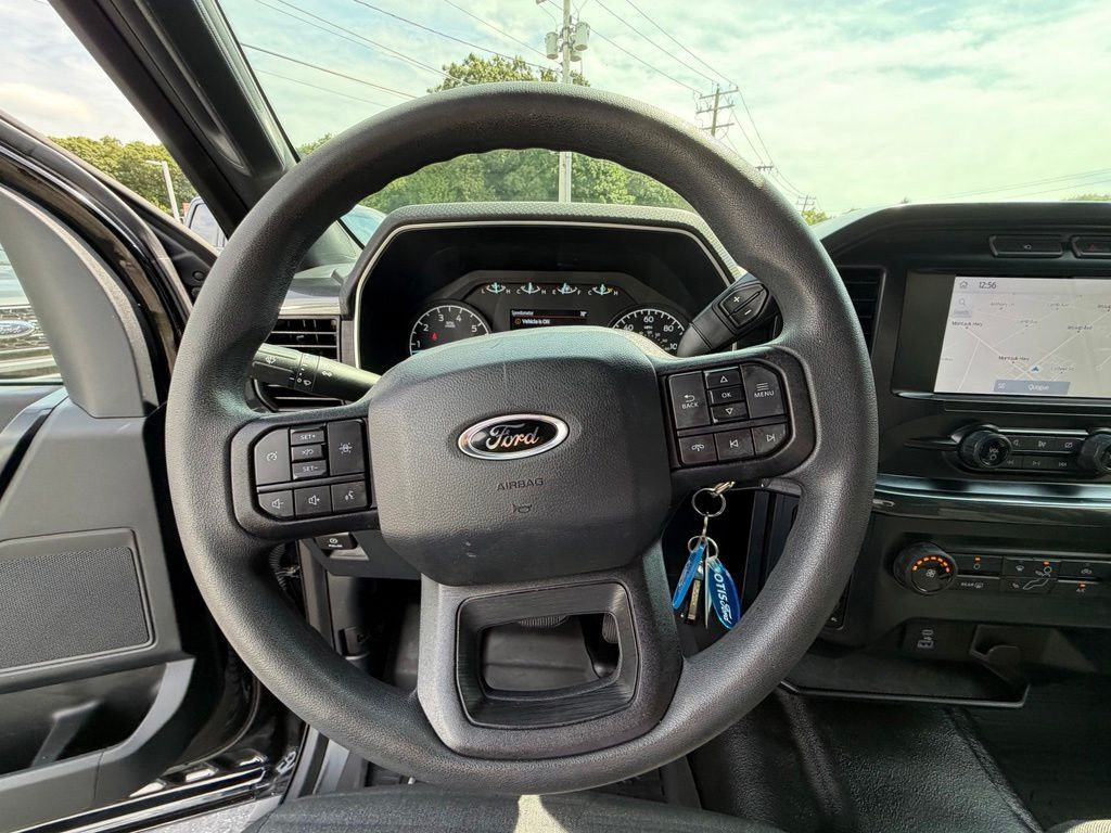 Certified 2022 Ford F150 XL w/ STX Black Appearance Package AWD/4WD image 19