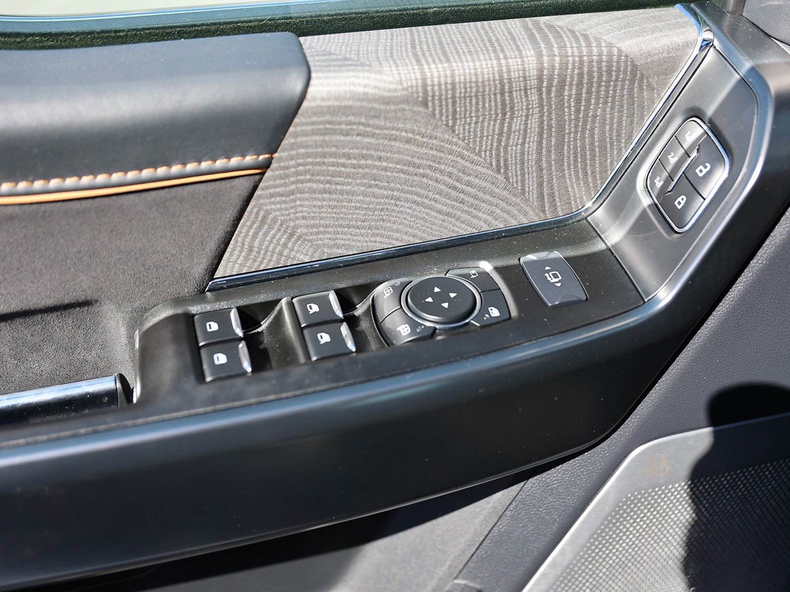 Certified 2023 Ford F150 Platinum w/ Equipment Group 701A High image 38