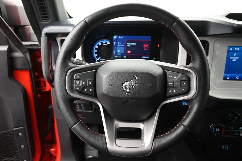 Certified 2023 Ford Bronco Heritage Edition AWD/4WD image 2