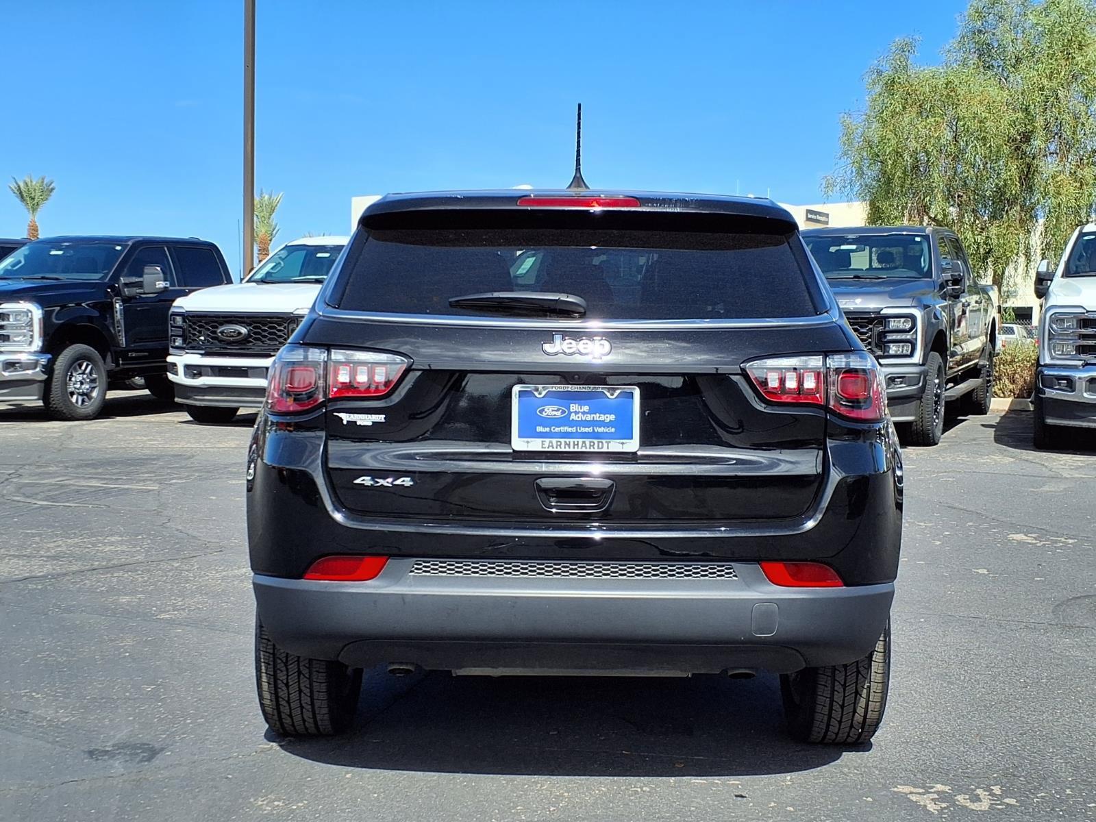Used 2024 Jeep Compass Sport AWD/4WD image 5
