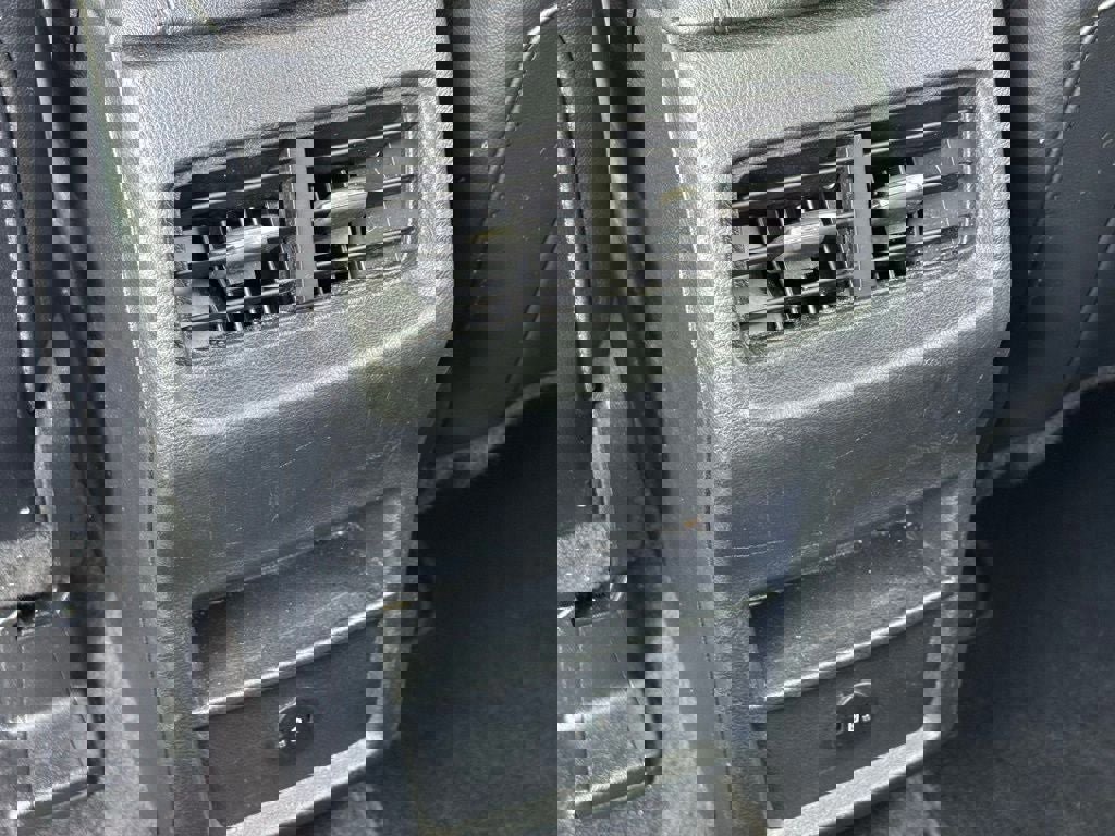 Certified 2023 Ford Edge SEL image 8