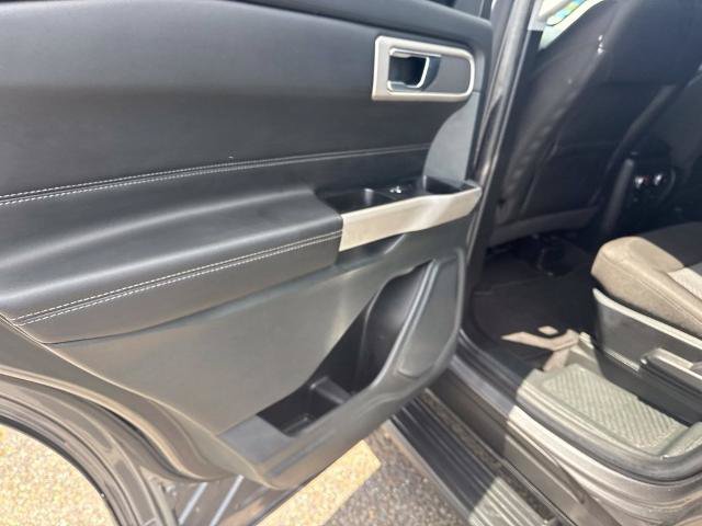 Certified 2023 Ford Explorer XLT RWD image 21
