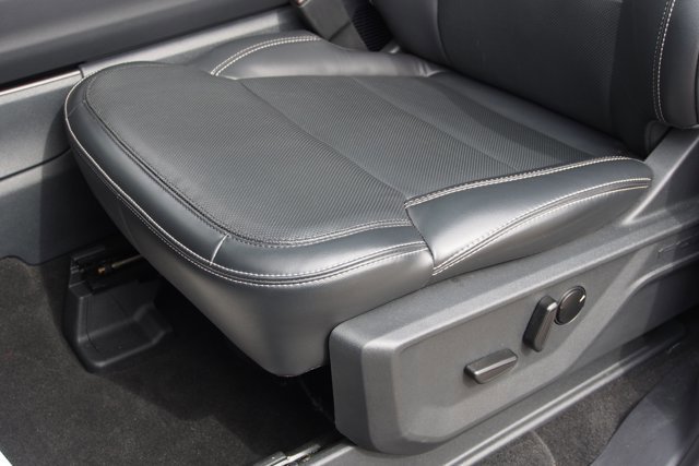 Certified 2025 Ford Expedition Platinum w/ Stealth Performance Package image 24