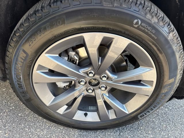 Certified 2026 Ford Explorer Active w/ Active Comfort Package AWD/4WD image 47