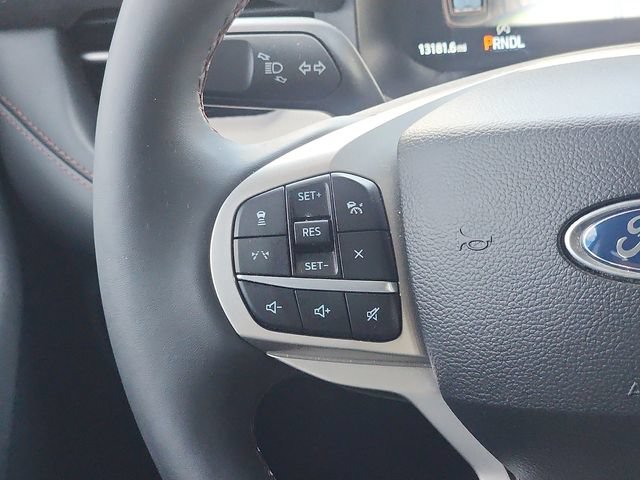 Certified 2025 Ford Explorer Active w/ Active Comfort Package AWD/4WD image 14