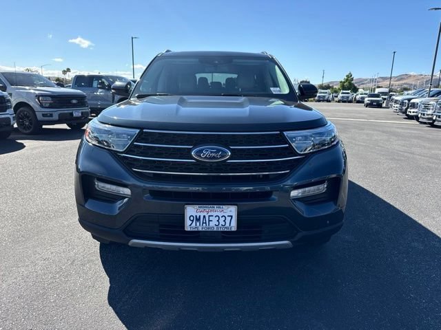 Certified 2023 Ford Explorer XLT w/ Equipment Group 202A AWD/4WD image 3