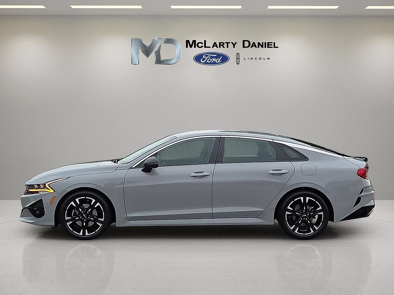 Used 2024 Kia K5 GT-Line w/ GT-Line Premium Package AWD/4WD image 3