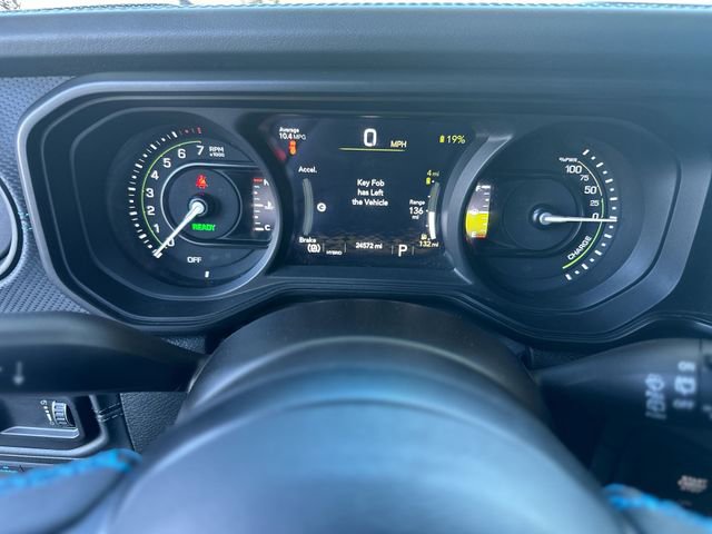 Used 2024 Jeep Wrangler Unlimited Rubicon 4xe AWD/4WD image 16