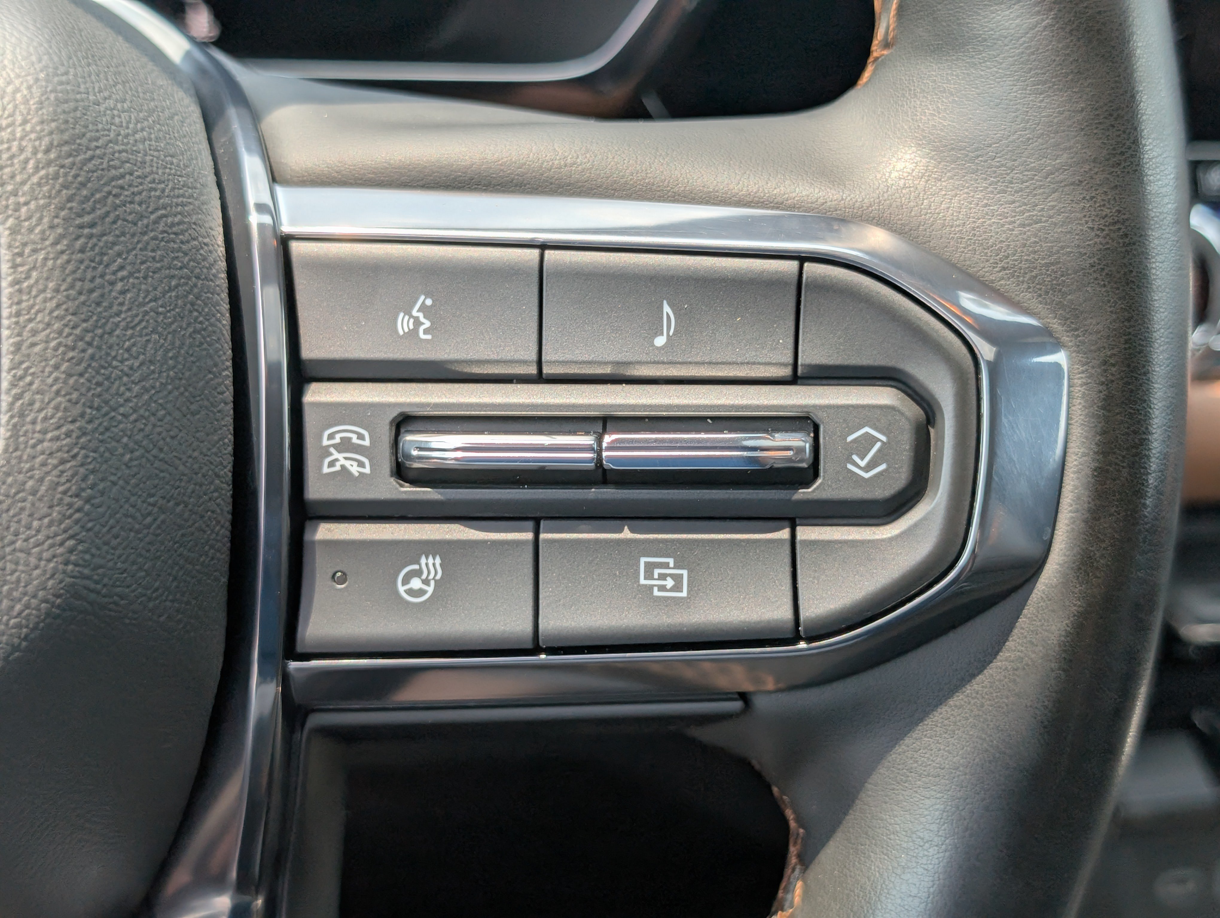 Used 2023 GMC Canyon AT4 w/ AT4 Premium Package AWD/4WD image 23