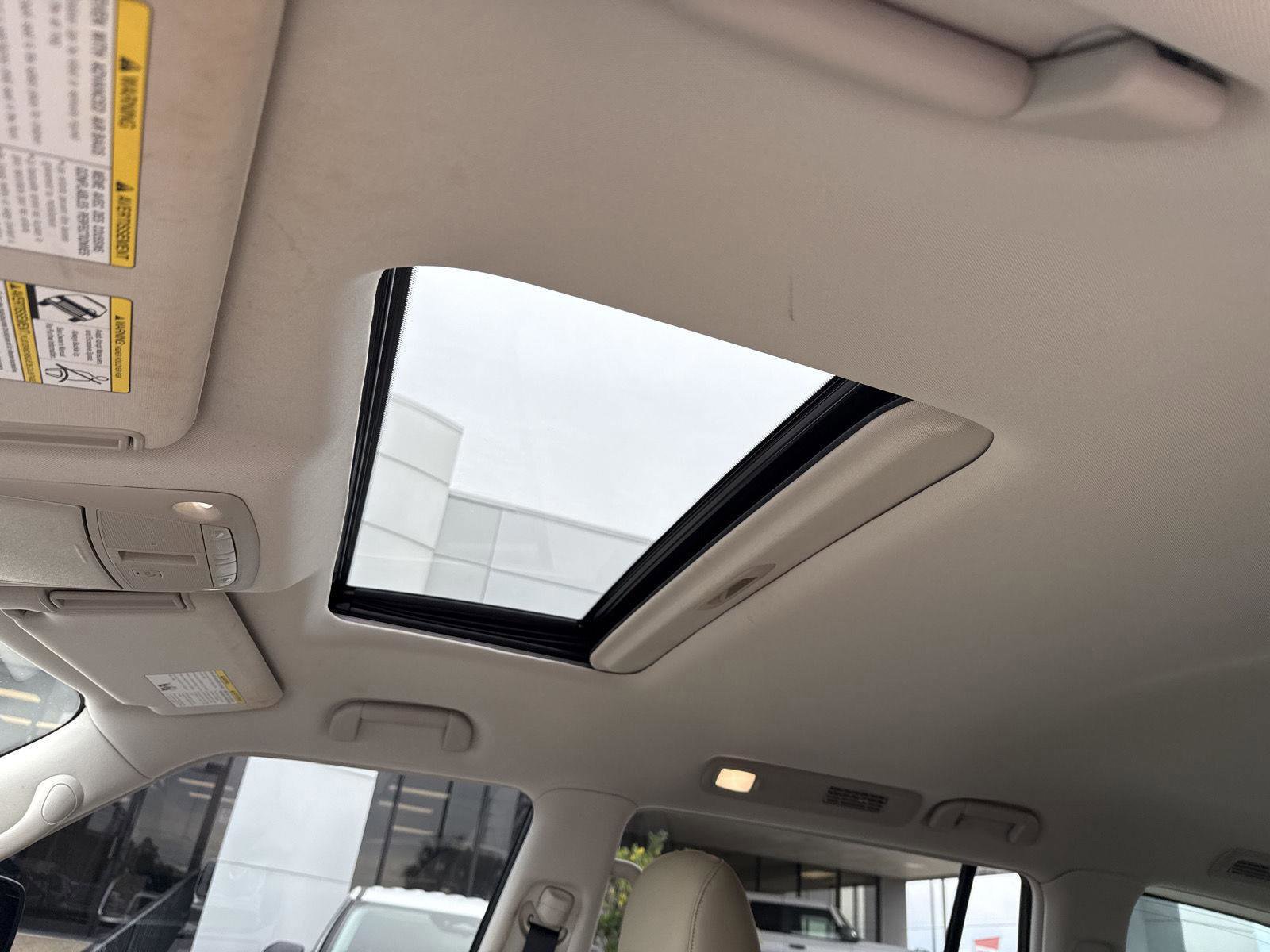 Used 2023 INFINITI QX80 Premium Select w/ Cargo Package RWD image 10