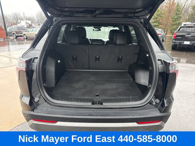 Used 2026 Chevrolet Equinox LT w/ Convenience Package II AWD/4WD image 7