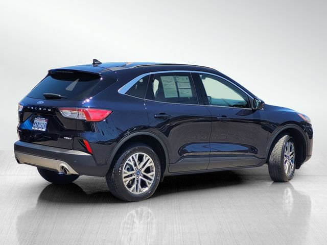 Certified 2021 Ford Escape SEL AWD/4WD image 4