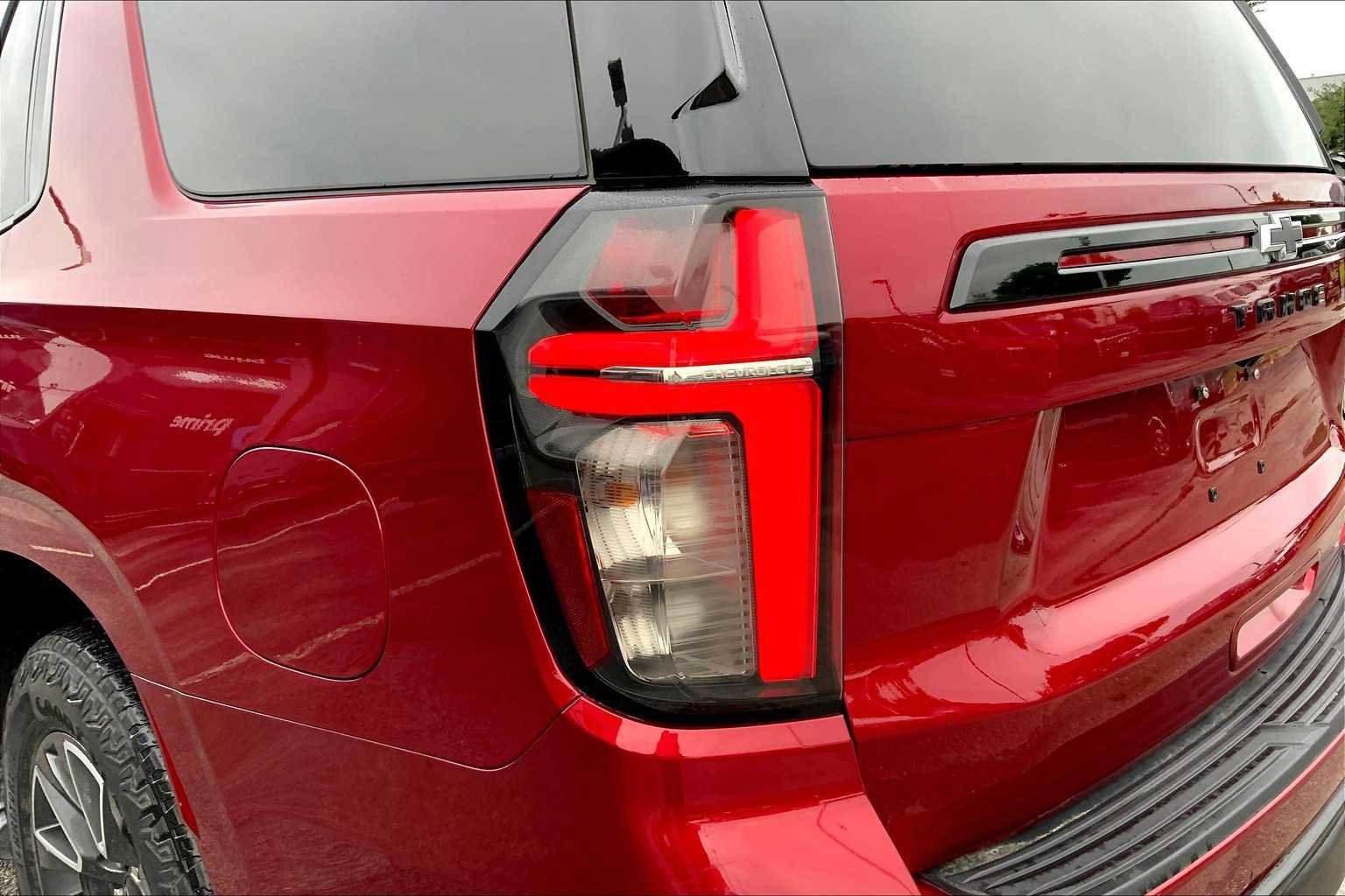 Used 2023 Chevrolet Tahoe Z71 w/ Luxury Package image 24