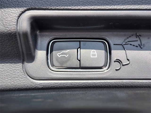 Certified 2025 Ford Explorer Platinum w/ LUX Leather Package image 36