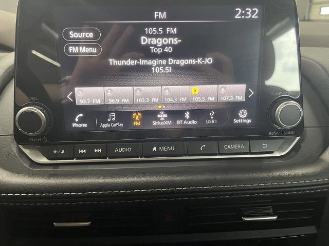 Used 2023 Nissan Rogue SV image 21